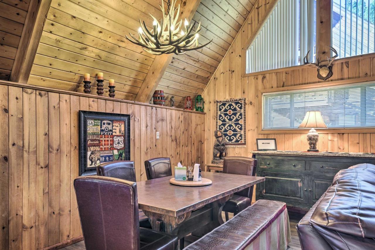 Ski-Inandski-Out Red River Cabin With Mtn Views! Kültér fotó